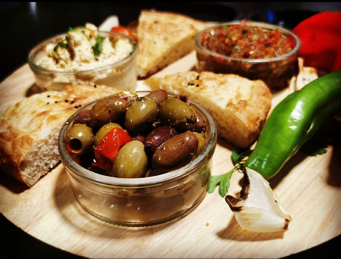 Photo of Melton Mangal - 33 Burton St, Melton Mowbray LE13 1AF